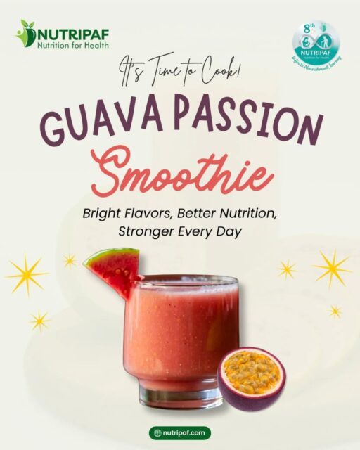 Hi Nutrifers! ✨

Sedang mencari minuman yang segar sekaligus mengenyangkan? 🥤🌿

Yuk, coba Guava Passion Smoothie! Perpaduan jambu biji, markisa, Greek yogurt, dan chia seed menghasilkan smoothie yang tidak hanya lezat, tetapi juga kaya nutrisi. 💚

🍈 Jambu biji kaya akan vitamin C yang berperan dalam menjaga daya tahan tubuh.

🥭 Markisa mengandung serat, vitamin A, dan vitamin C, serta memberikan cita rasa segar yang khas pada smoothie.

🥣 Plain Greek yogurt menjadi sumber protein berkualitas yang membantu menjaga massa otot sekaligus memberikan rasa kenyang lebih lama.

🌱 Chia seed melengkapi smoothie ini dengan serat yang mendukung kesehatan saluran cerna.

Perpaduan rasa manis, asam, dan creamy menjadikan smoothie ini cocok dinikmati sebagai camilan sehat maupun menu sarapan praktis. Karena makanan bergizi juga bisa terasa menyegarkan dan nikmat! ✨

Jika Nutrifers ingin menyusun pola makan yang lebih seimbang dan sesuai dengan kebutuhan tubuh, yuk konsultasi gizi secara personal bersama Dietisien di @Nutripaf. ♥️

#nutripaf #klinikgizi #klinikdietisien #konsultasigizi #dietisien
